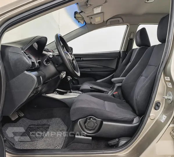 CITY 1.5 LX Sedan 16V