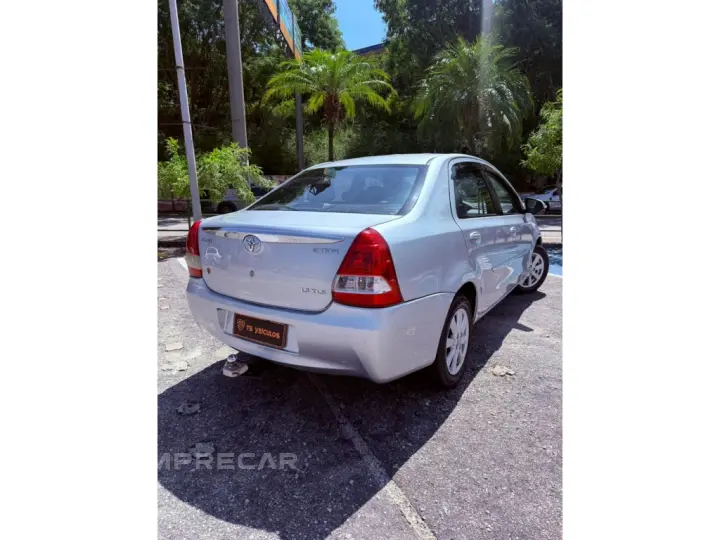 ETIOS 1.5 XLS 16V FLEX 4P AUTOMÁTICO