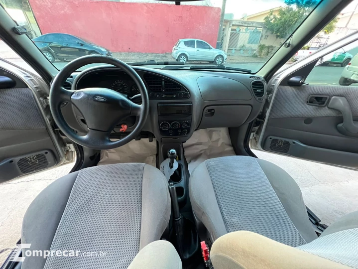 FIESTA 1.0 MPI Street Sedan 8V