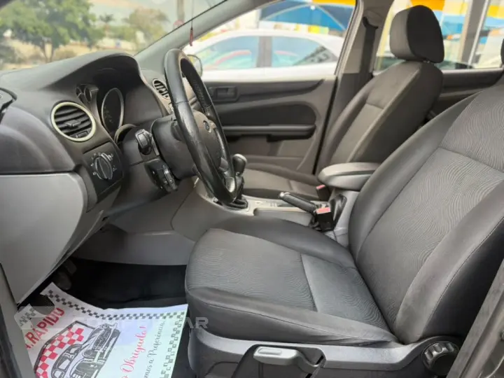 Focus Sedan 2.0 16V/2.0 16V Flex 4p