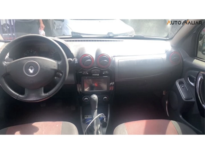 SANDERO 1.6 STEPWAY 8V FLEX 4P MANUAL