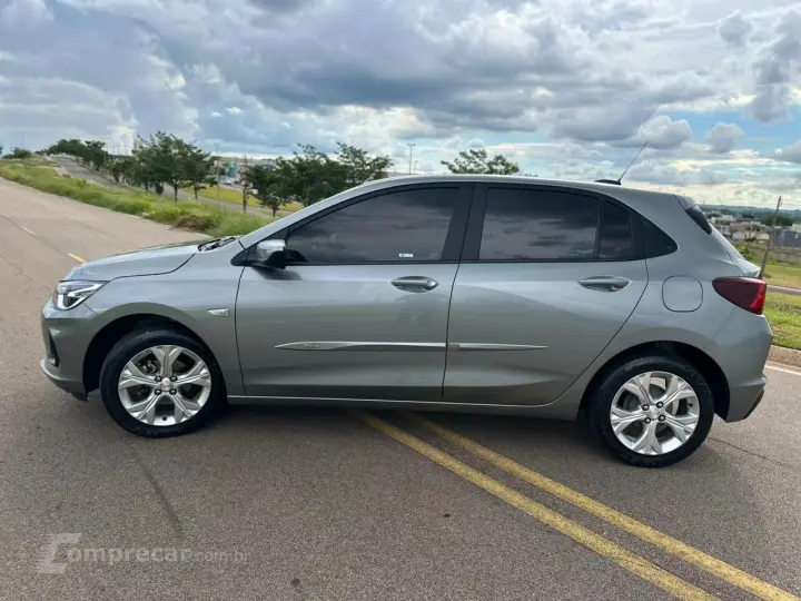 ONIX 1.0 Turbo Plus LTZ