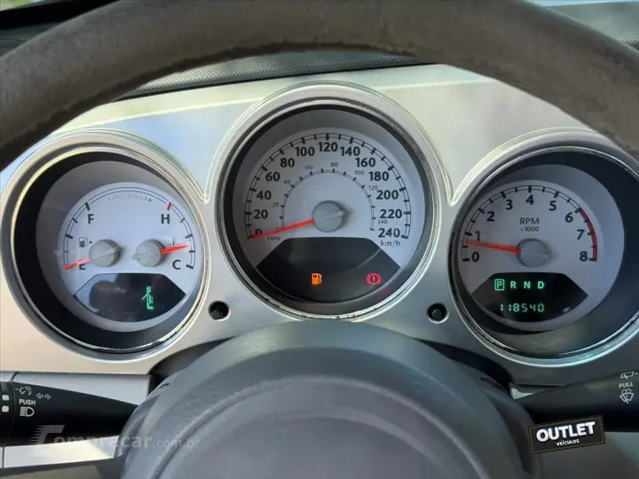 PT CRUISER 2.4 CLASSIC 16V GASOLINA 4P AUTOMÁTICO