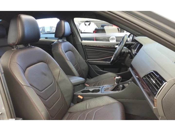 JETTA 2.0 350 TSI GASOLINA GLI DSG