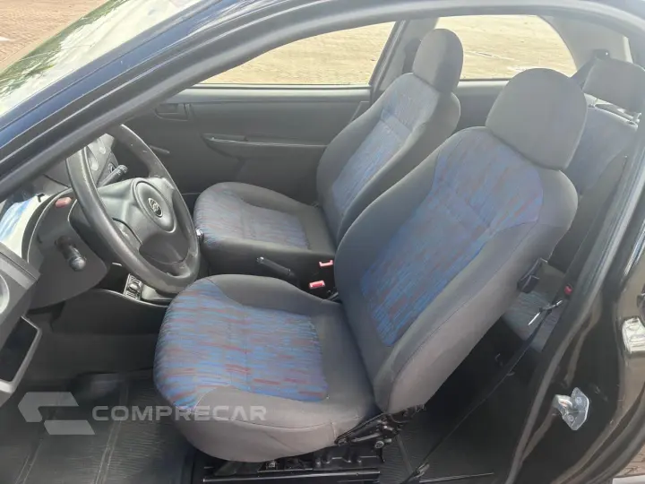 CELTA 1.0 MPFI Life 8V
