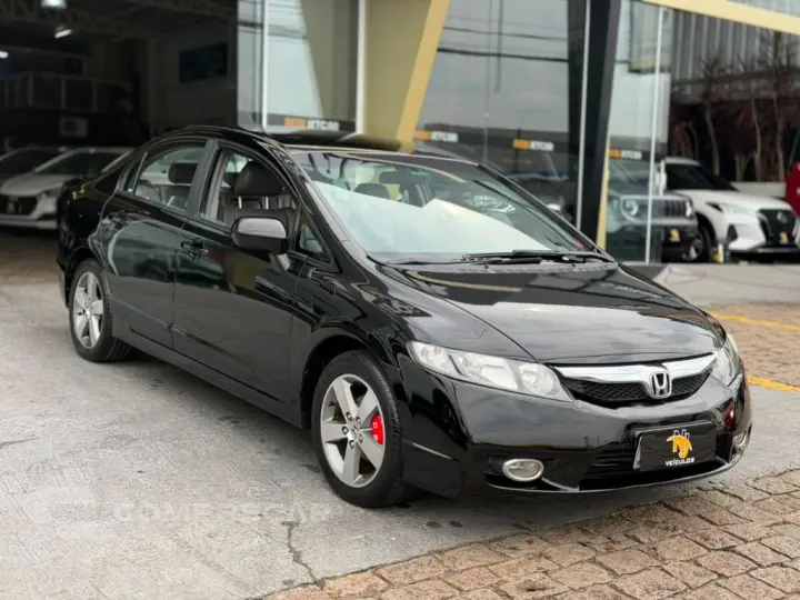 Civic Sedan LXS 1.8/1.8 Flex 16V Aut. 4p
