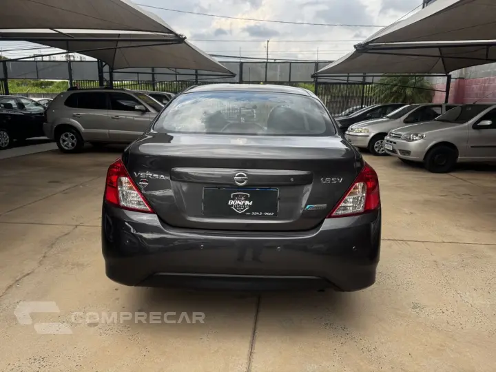 Versa Sedan 1.6 16V 4P SV FLEX XTRONIC AUTOMÁTICO CVT