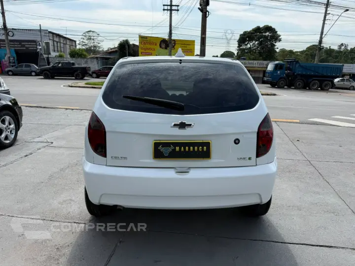 CELTA 1.0 MPFI LT 8V