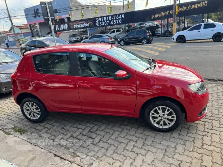 SANDERO 1.6 Expression 8V