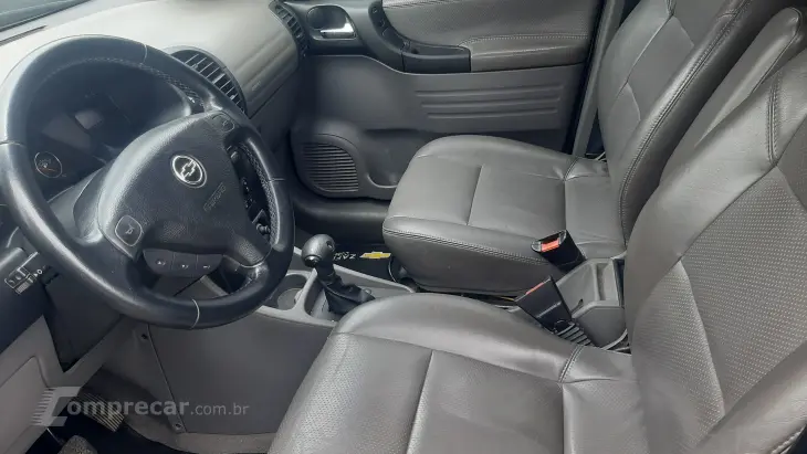 ZAFIRA 2.0 MPFI Colletion 8V Power