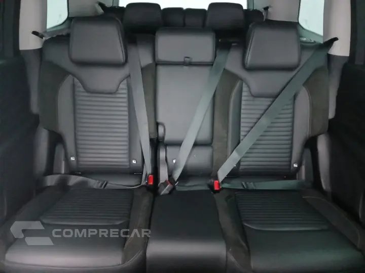 COMMANDER 1.3 T270 TURBO FLEX LIMITED AT6