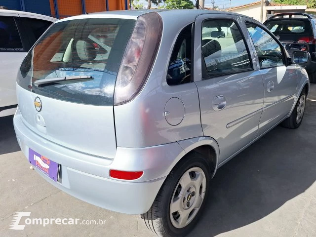CORSA HATCH - 1.0 MPFI JOY 8V 4P MANUAL