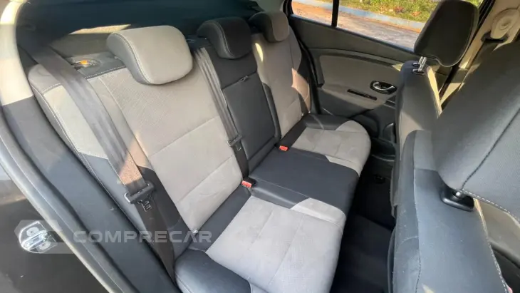 FLUENCE 2.0 Dynamique 16V