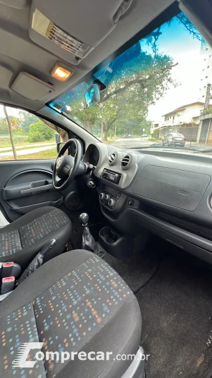 UNO 1.0 EVO Vivace 8V