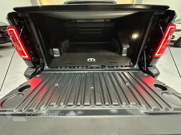 RAMPAGE R/T HURRIC. 4 2.0 TB CD 4X4 Aut.