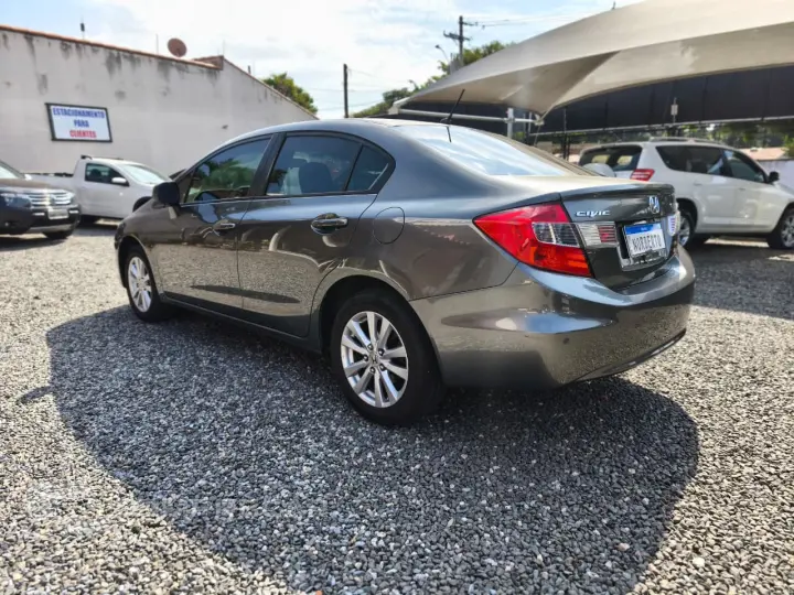 CIVIC 1.8 LXS 16V