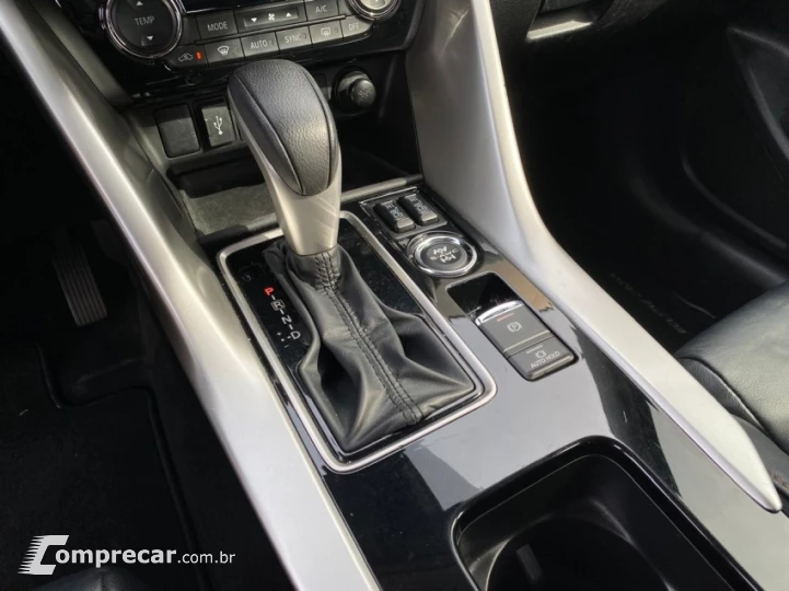 ECLIPSE CROSS 1.5 Mivec Turbo Hpe-s Outdoor S-awc