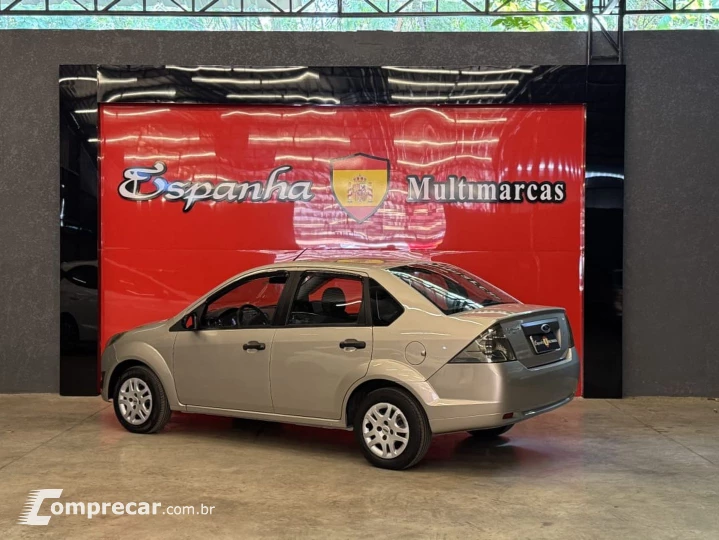 Fiesta 1.6 Rocam Sedan 8V Flex 4P Manual