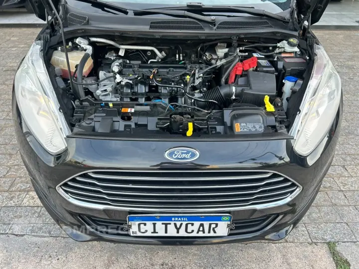 FIESTA 1.6 TITANIUM HATCH 16V FLEX 4P POWERSHIFT