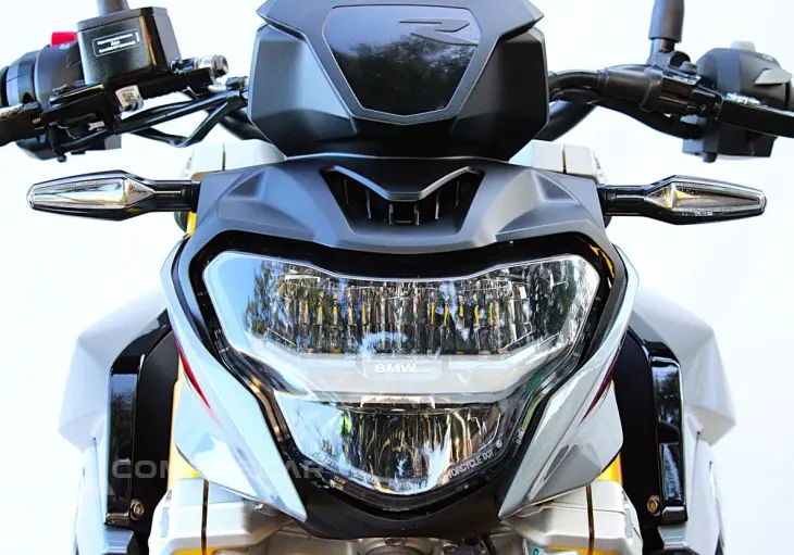 BMW G 310 R