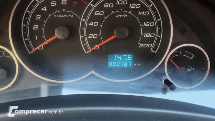 CELTA 1.0 MPFI LT 8V
