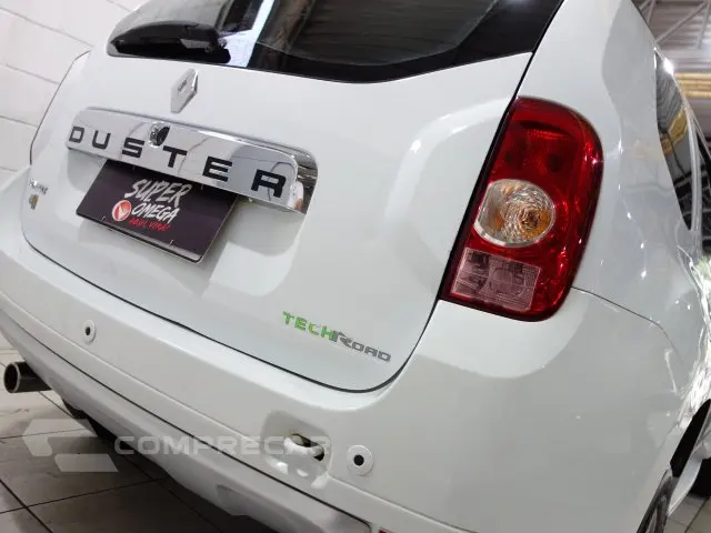 DUSTER - 2.0 DYNAMIQUE 4X2 16V 4P AUTOMÁTICO