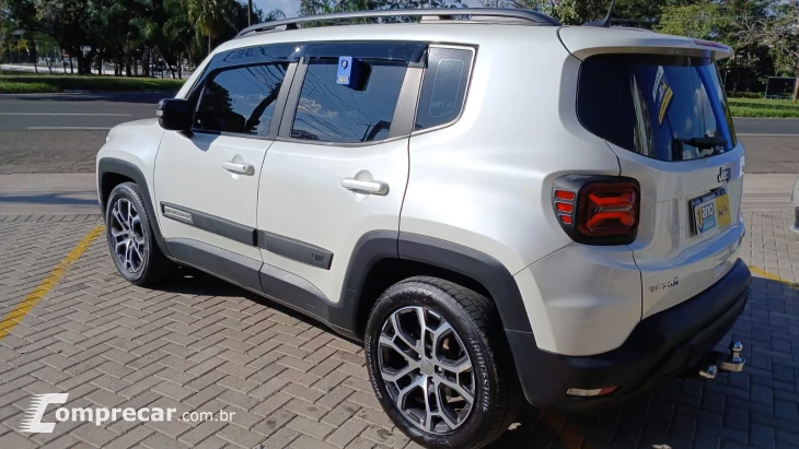 Renegade Longitude T270 1.3 Turbo 4x2