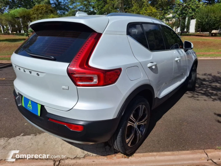 XC40 1.5 T5 Hybrid Inscription Geartronic
