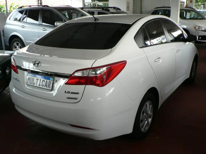 HB20S 1.6 Comfort Plus 16V