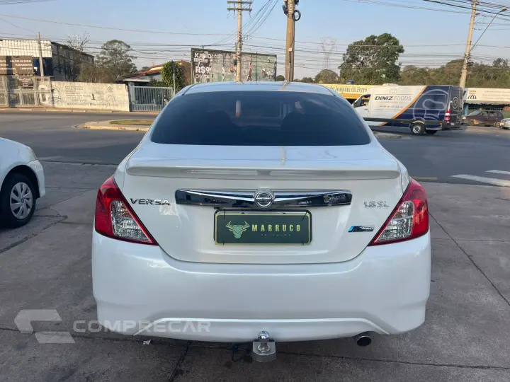 VERSA 1.6 16V Unique