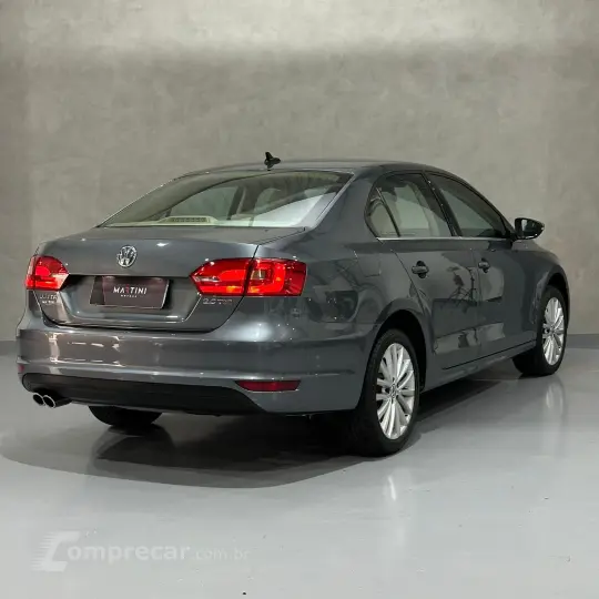 JETTA Highline 2.0 TSI 16V 4p Tiptronic