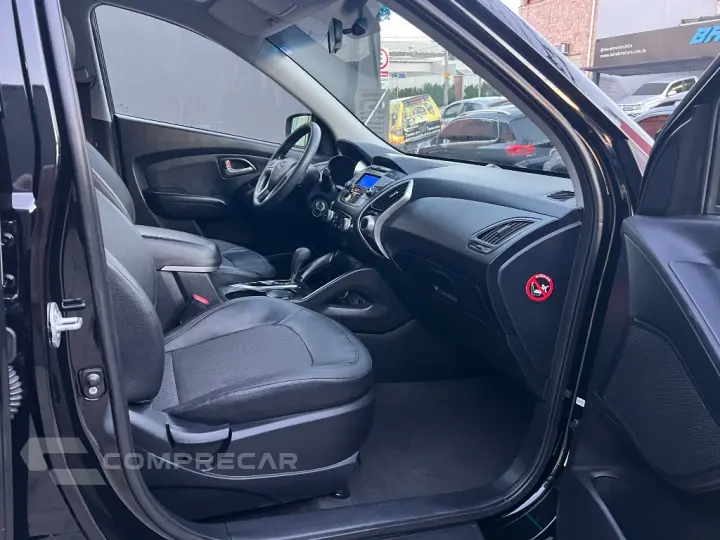 ix35 2.0 16V 170cv 2WD/4WD Aut.