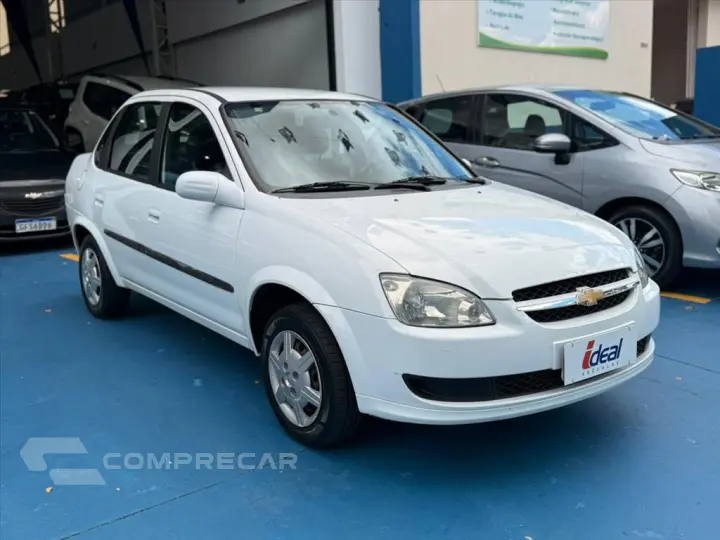 CLASSIC 1.0 MPFI LS 8V FLEX 4P MANUAL