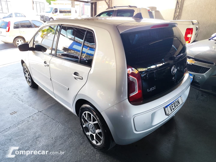 UP 1.0 TSI Move UP 12V