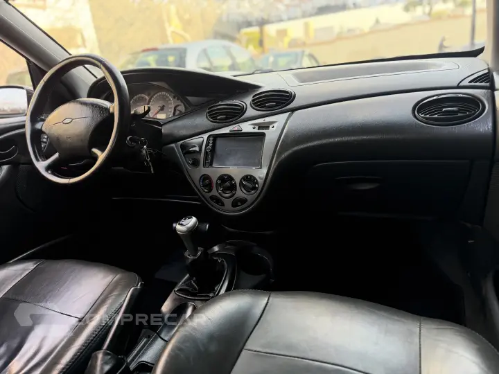 FOCUS 1.6 GLX SEDAN 8V FLEX 4P MANUAL