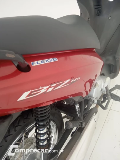BIZ 125 ES