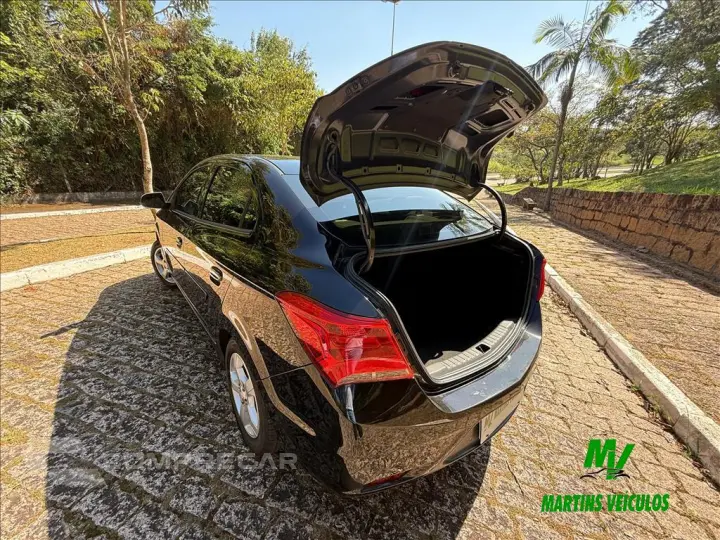 PRISMA 1.4 MPFI LT 8V FLEX 4P MANUAL