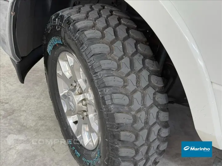 2500 6.7 I6 TURBO DIESEL LARAMIE CD 4X4 AUTOMÁTICO
