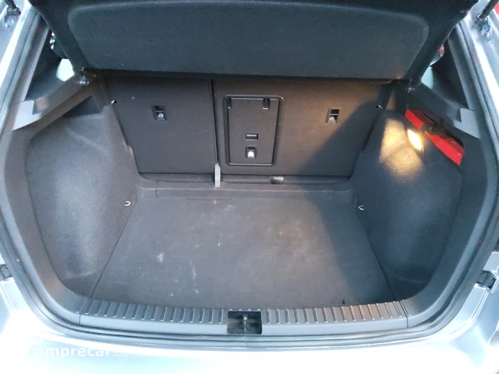 TAOS 1.4 250 TSI TOTAL FLEX HIGHLINE AUTOMÁTICO