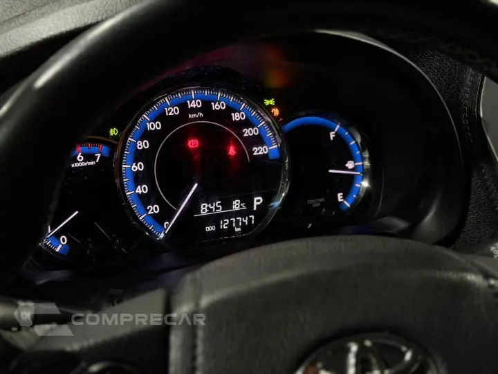 YARIS 1.5 16V Sedan XL