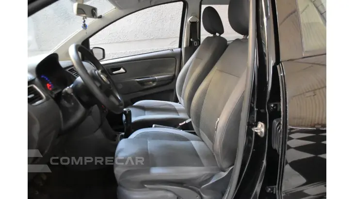 FOX - 1.6 MI 8V 4P MANUAL