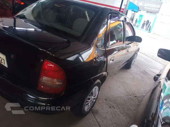 CORSA 1.0 MPFI Classic Sedan 8V