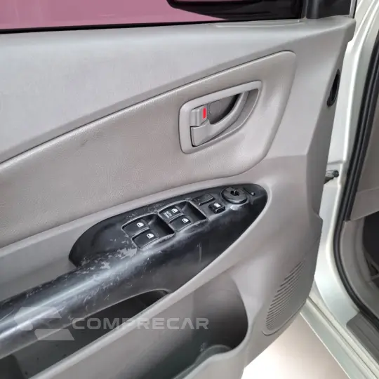 TUCSON 2.0 GL 2WD 16V