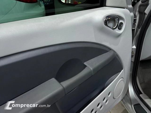 PT CRUISER - 2.4 CLASSIC 16V 4P AUTOMÁTICO