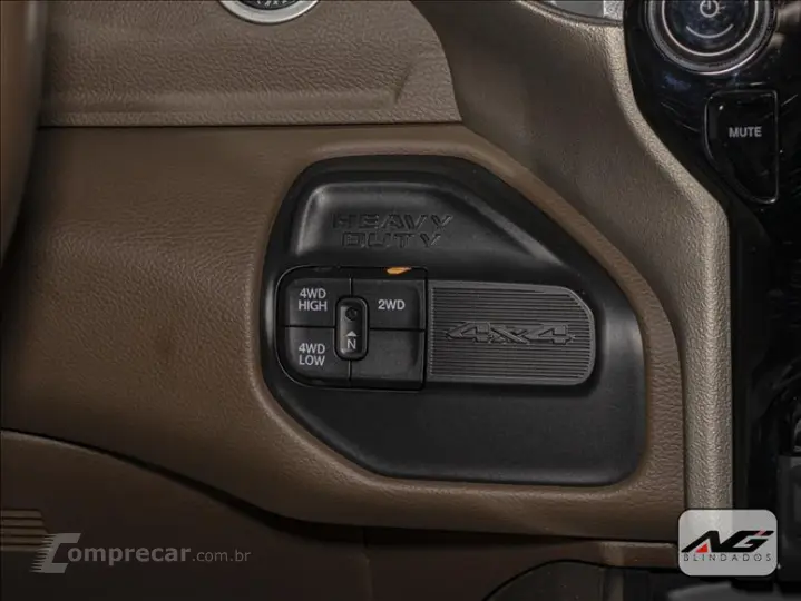 2500 6.7 I6 Turbo Laramie CD 4X4