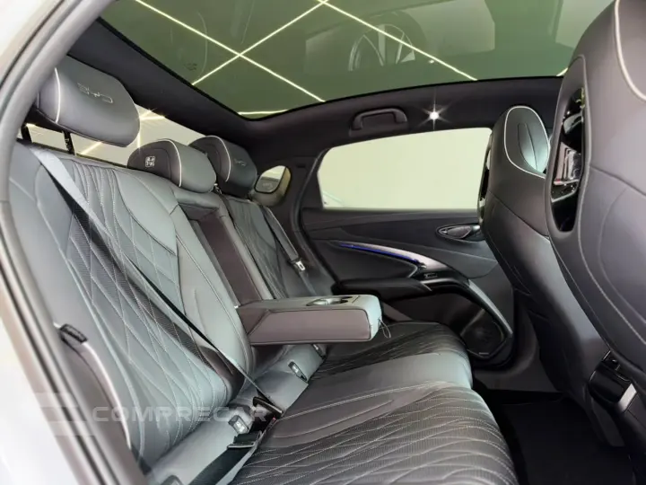 SEAL 82,5 KW AWD