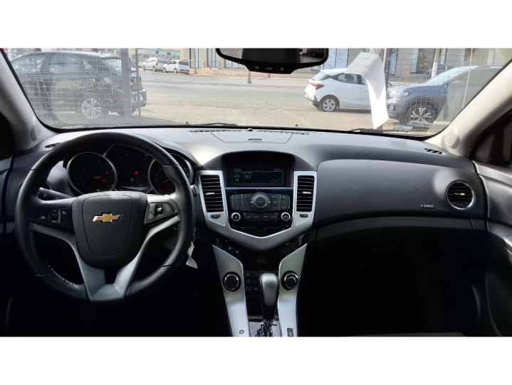 CRUZE 1.8 LT SPORT6 16V FLEX 4P AUTOMATICO