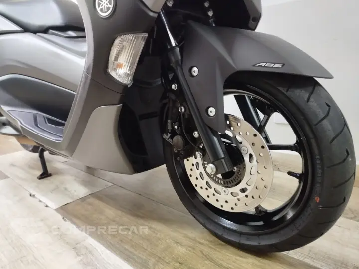 NMAX CONNECT 160 ABS