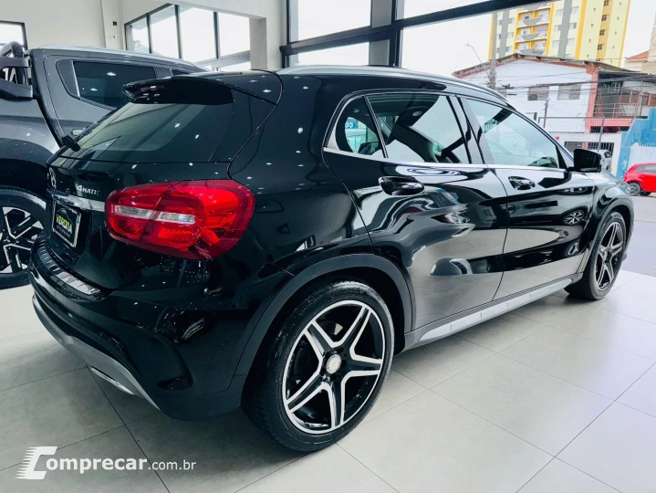 GLA 250 2.0 16V Turbo Sport 4matic