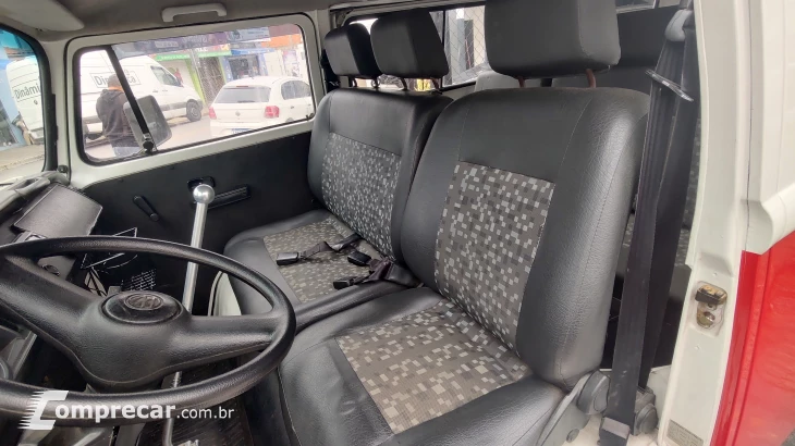 KOMBI 1.4 MI STD Escolar 8V